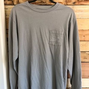 Vineyard Vines grey long sleeve
